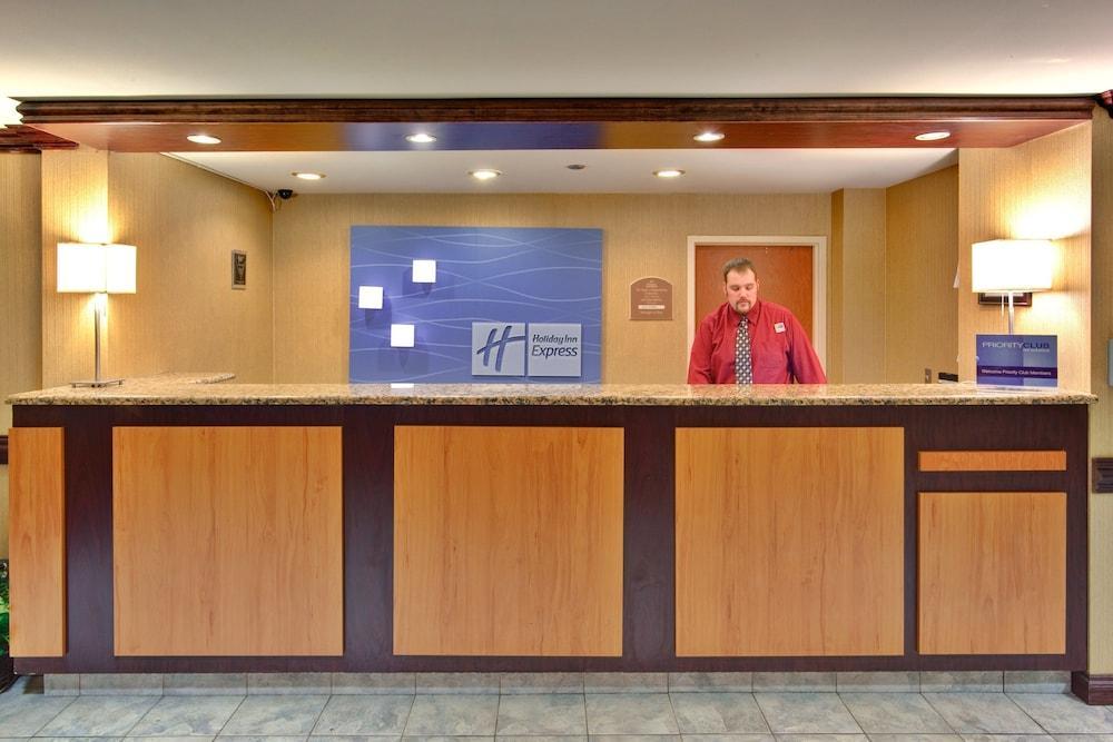 Holiday Inn Express Flint-Campus Area By Ihg Exteriör bild